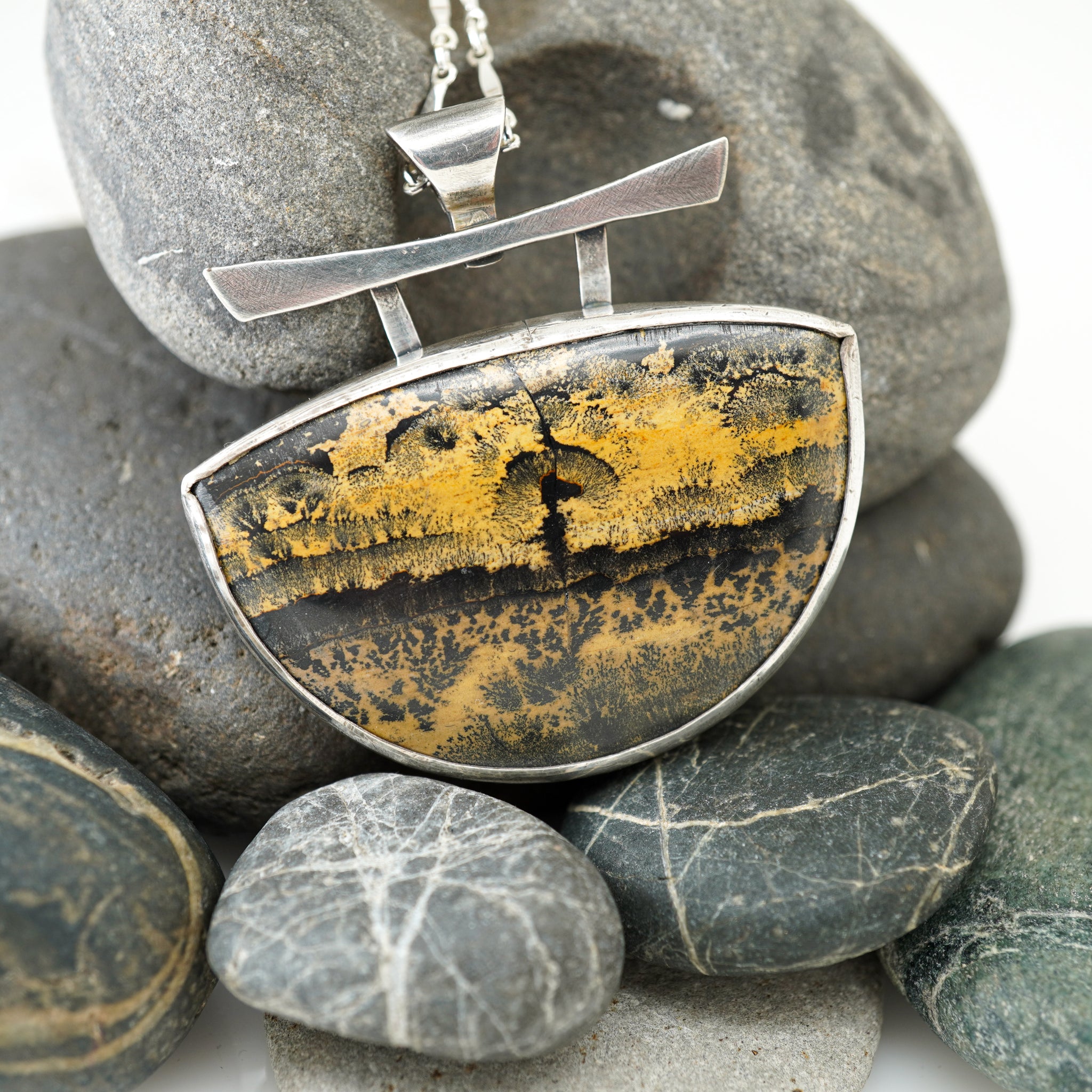 The Earth – Xiki Jewelry